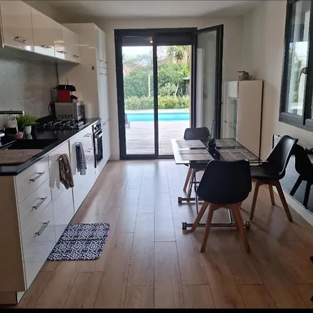 Апартаменты Piscine Privative, Clim, Wifi, 150m De La Plage, 6 Couchages, Bel Rdc