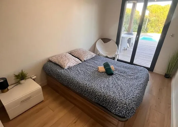 Piscine Privative, Clim, Wifi, 150m De La Plage, 6 Couchages, Bel Rdc 아파트 르발카레스
